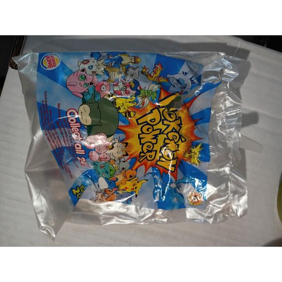 Togepi Burger King Pokemon 2000 Power Cards Kids Meal Toys - Picture 2 of 3